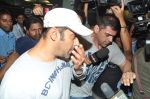 Salman Khan snapped at airport in Mumbai on 24th March 2013 (39).JPG